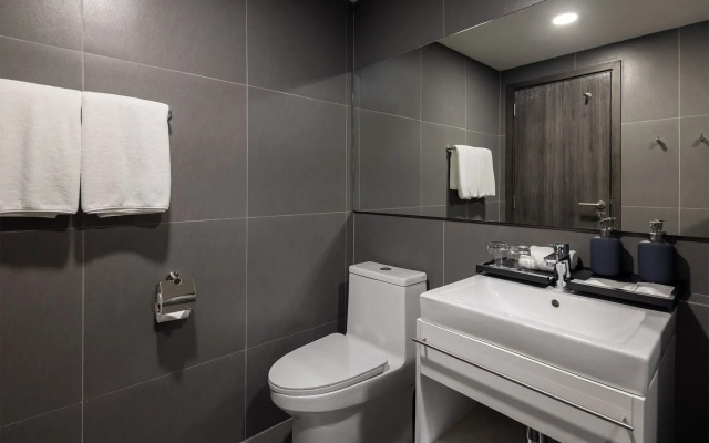 Travelodge Phuket Town