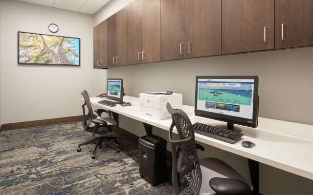 Hilton Garden Inn Omaha Aksarben Village