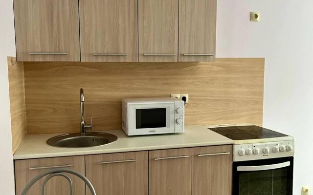 Домашняя на ул. Стройотрядовская, д. 12