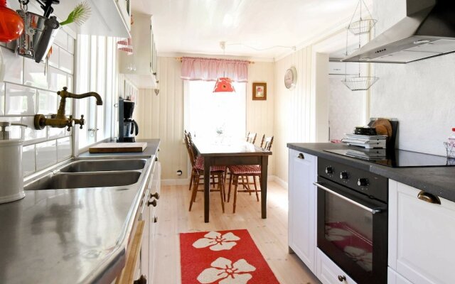 6 Person Holiday Home in Lysekil