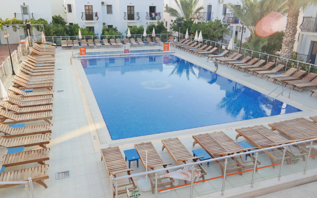 Dilek Hotel & Apartments