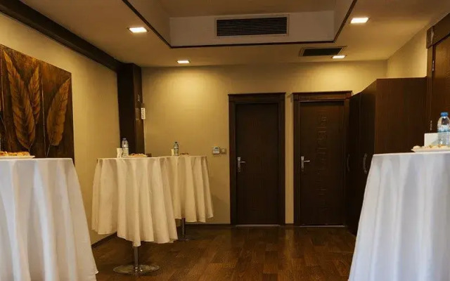 Elit Class Hotel