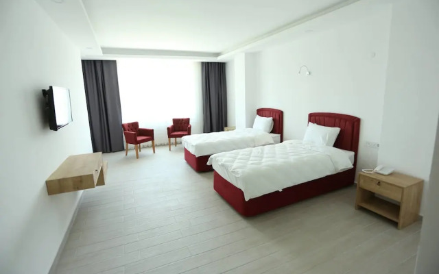 Rota 17 Hotels