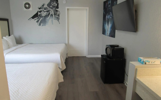 Capri Suites Anaheim