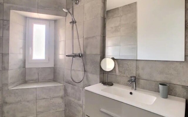 Beautiful Apart in Private Building, Cannes Center