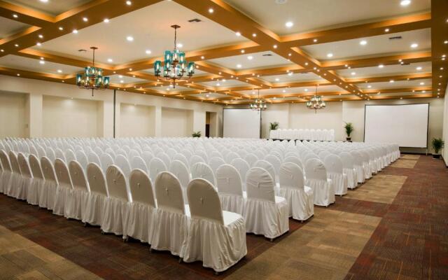 Tesoro Manzanillo All Inclusive