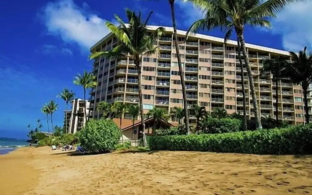 Royal Kahana Oceanview 2bd/2ba 2 Bedroom Condo by Redawning
