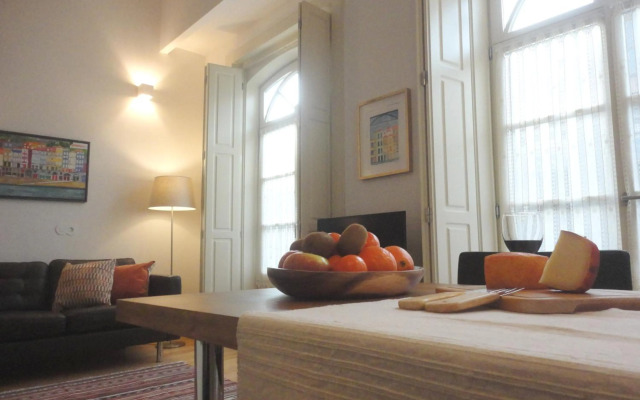 Oporto Like Home IV - Mezzanine