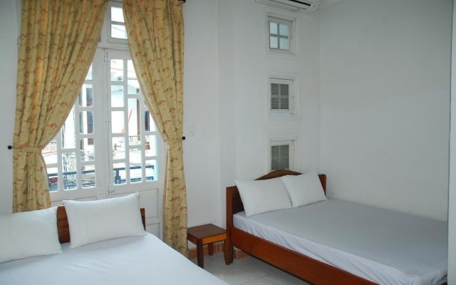 Volga Hotel – Guest Rooms – Hue