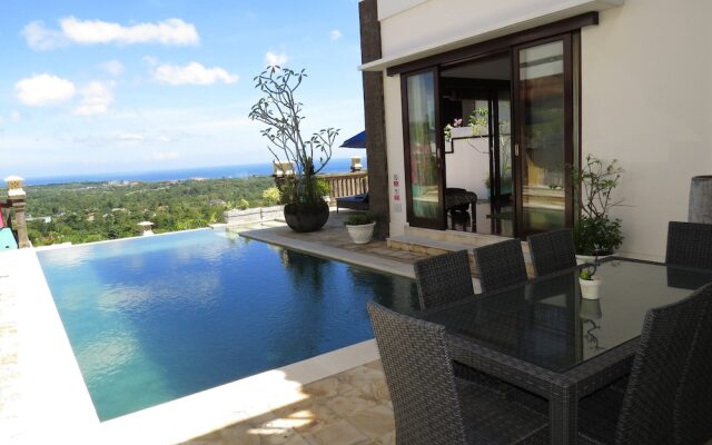 Villa Lebah