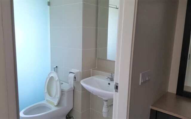 Suites at The Haven Lakeside by Plush