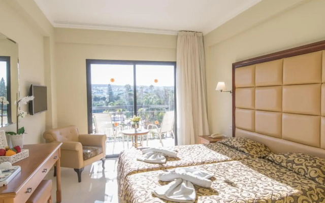 Tsokkos Gardens  & Apartments