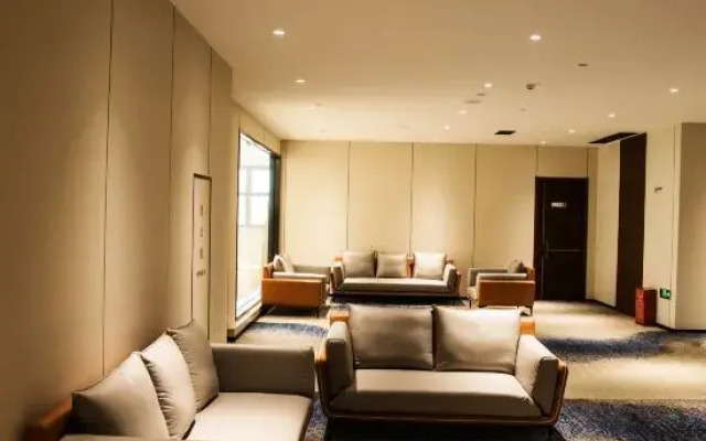 Liandao Hesheng Hotel (Dashawan Branch)