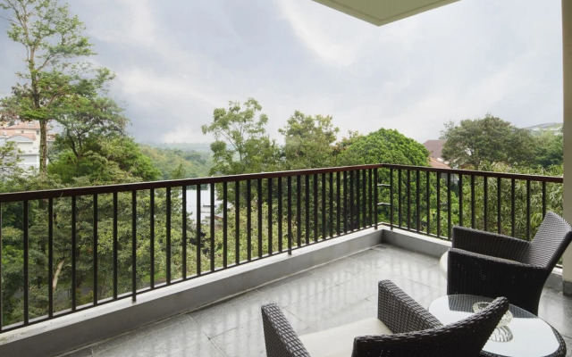 Jasmine Cozy Villa 3 BR Heated Pool and Billiard