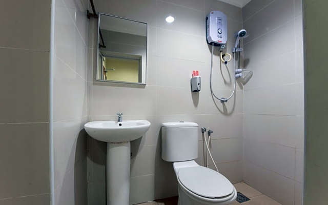 OYO 90422 T-signature Hotel Kuala Lumpur