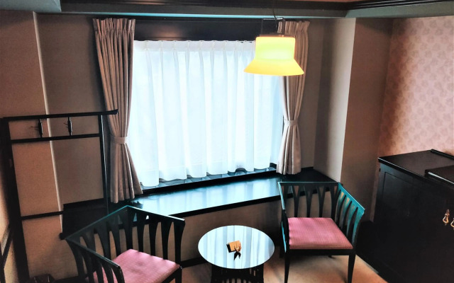 Kurashiki Royal Art Hotel