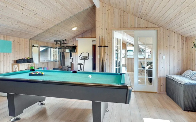 10 Person Holiday Home in Lokken