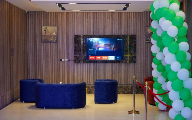 This Lailaty Al Najah Branch