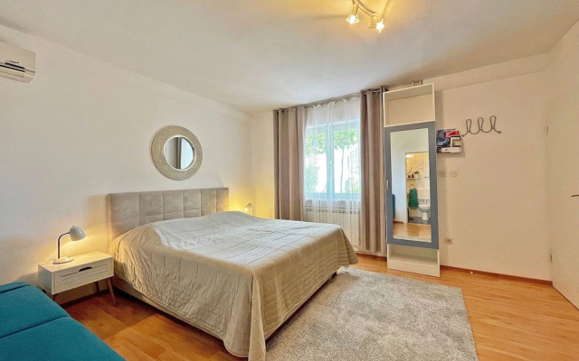Studio Apartment Andrijana