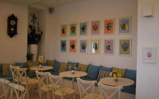 Hotel Anthousa