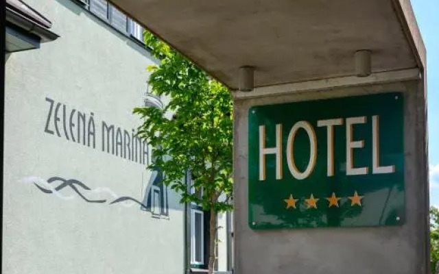 Hotel Zelená Marina