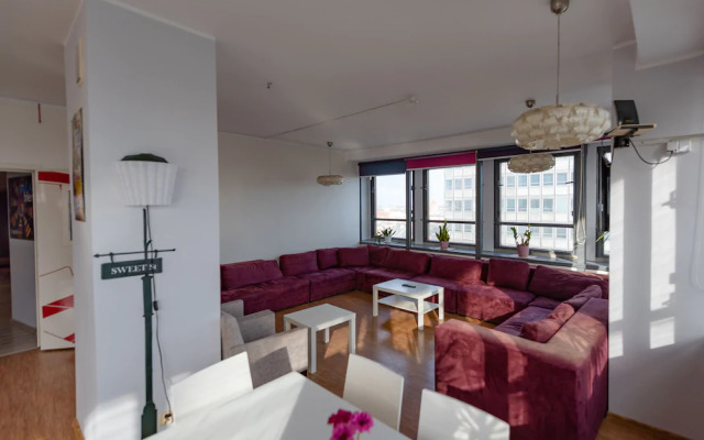 Fusion Hostel & Hotel