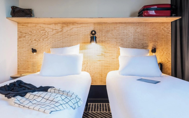 ibis Styles Lyon Meyzieu Arena Stadium