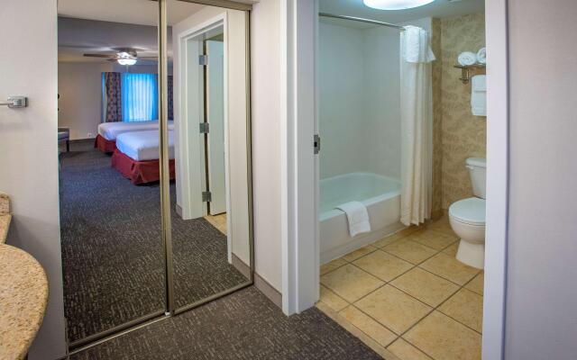 Pensacola Suites Hotel
