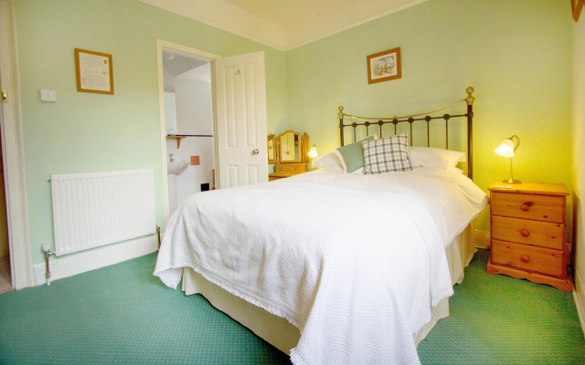 Polraen Country House