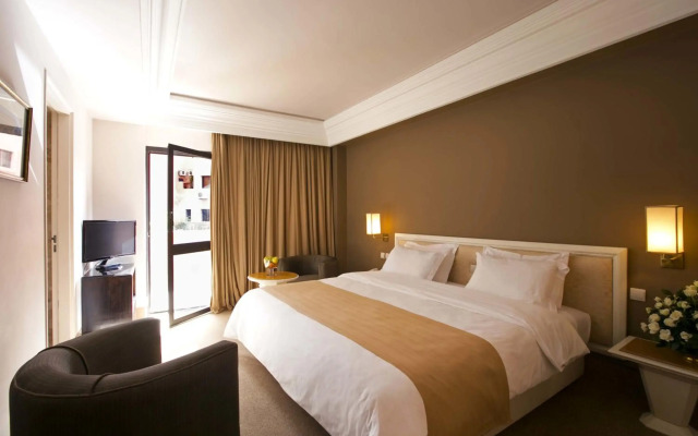 Travelodge Phuket Town