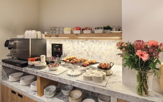 Binario 934 Smart Hotel