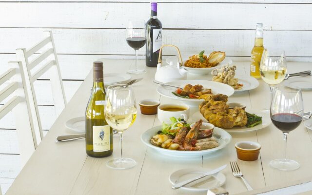 Sta. Monica Beach Club