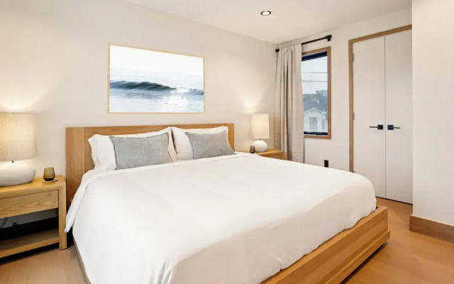 Offshore Residences