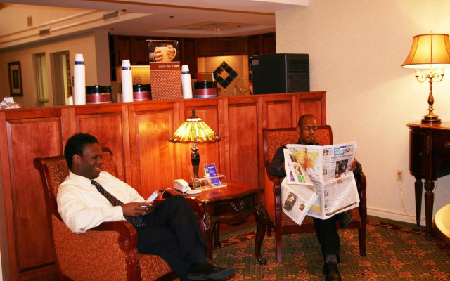 Hampton Inn & Suites Valley Forge/Oaks