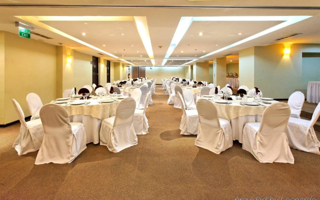 Holiday Inn & Suites Mexico Zona Reforma by IHG