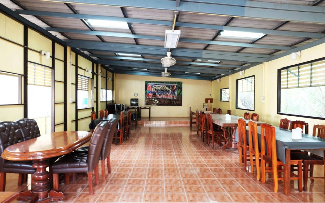 Golden House Hotel Sakaeo