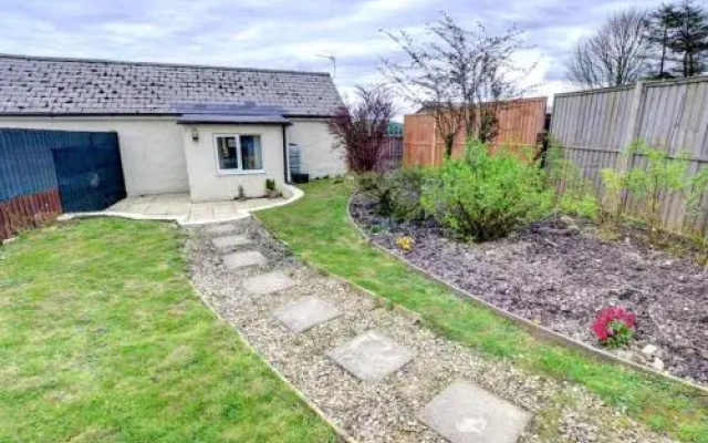Holiday Home Cwmduad