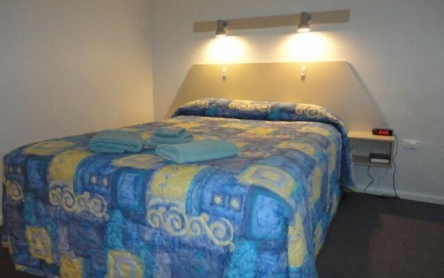 Cobb Inlander Motel