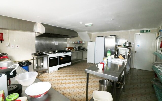 Admiral House M20 Long Term