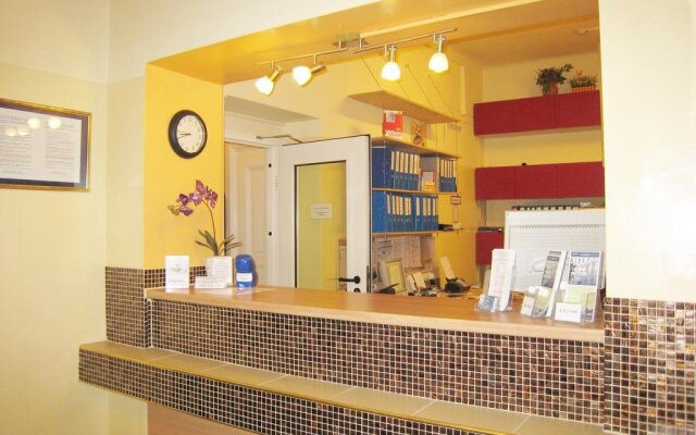 Westend City Hostel GmbH