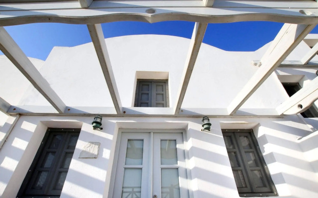 Muses Cycladic Suites
