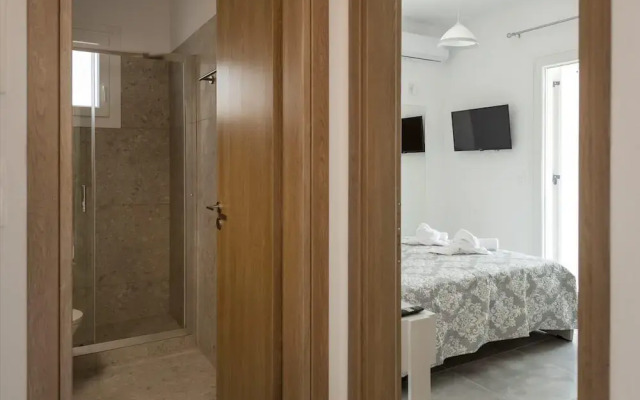 Parikia s Sunlight 2bedroom House