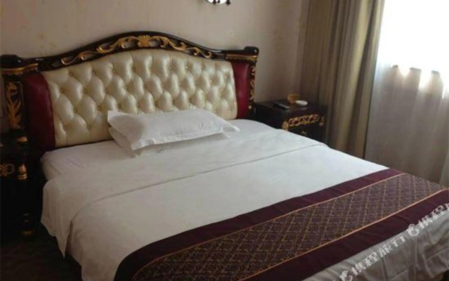 Zhushan Hotel