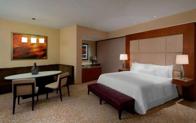 VOGO Abu Dhabi Golf Resort & Spa