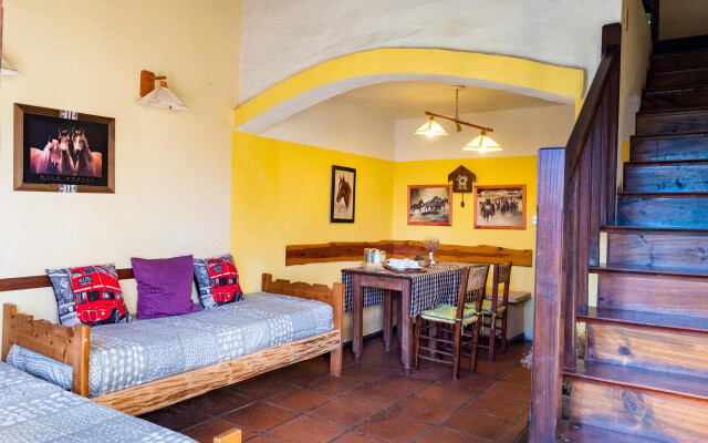 Reina Mariana Bungalows