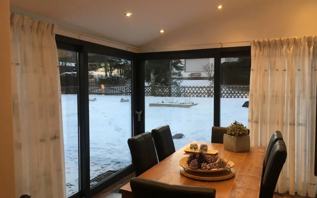 Delightful Holiday Home With Terrace, Garden, Barbecue