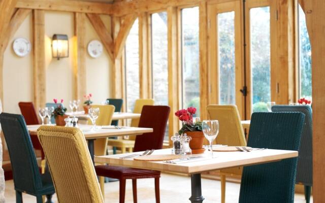 Swan Inn Hotel
