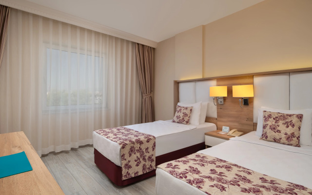 Royal Garden Beach Hotel - All Inclusive