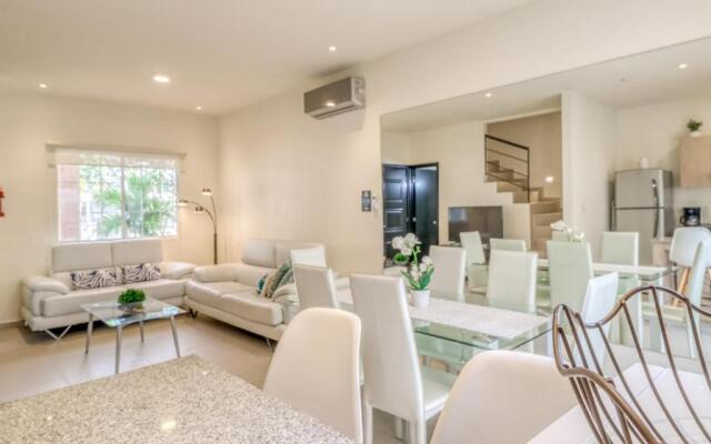 Villa Flamingos 437F at Selvanova 4B