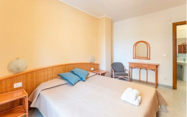 Rina Sea Apartments